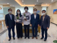 CTN - 확실하고 진실된 뉴스!-충청남도개발공사, 서울학사관 입사학생 응원의 선물 전달 충청남도개발공사, 서울학사관 입사학생 응원의 선물 전달 