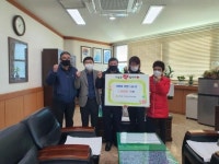 CTN - 확실하고 진실된 뉴스!-[포토]제천 중앙동 바르게살기위원회 연탄 1,000장 기탁 [포토]제천 중앙동 바르게살기위원회 연탄 1,000장 기탁