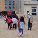 -유문상 세종시교육감 예비후보, 연양초, 아름초 등 학생들과 등교인사 유문상 세종시교육감 예비후보, 연양초, 아름초 등 학생들과 등교인사