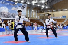 CTN - 확실하고 진실된 뉴스!-[국방부]태-권! 국군과 국민, 태권도로 하나되다 [국방부]태-권! 국군과 국민, 태권도로 하나되다
