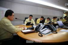 주낙영 경주시장, 태풍 ‘솔릭’에 긴장의 끈 놓지 말아야 [데일리대구경북뉴스] 주낙영 경주시장, 태풍 ‘솔릭’에 긴장의 끈 놓지 말아야