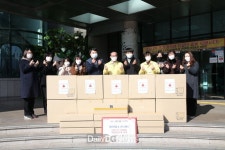 청도군, “코로나로 얼어붙은 어려운 이웃에 나눔의 온기를 전하다!” [데일리대구경북뉴스] 청도군, “코로나로 얼어붙은 어려운 이웃에 나눔의... 