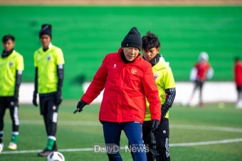 신태용 감독 휘하 인니 U-19 축구 국가대표팀 영덕서 전지훈련 [데일리대구경북뉴스] 신태용 감독 휘하 인니 U-19 축구 국가대표팀 영덕서...