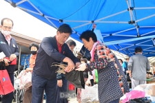 청송군, 추석 맞이 전통시장 장보기 행사 실시