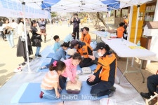 “월영교에서 응급처치법 배워요!” [데일리대구경북뉴스] “월영교에서 응급처치법 배워요!”
