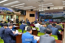 영주시, ‘광복로 스마트역사체험 가로조성 AR관광 서비스 구축사업’ 중간보고회 개최 [데일리대구경북뉴스] 영주시, ‘광복로... 