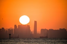 베스트갤러리 - 태양은 빌딩위에 오르고