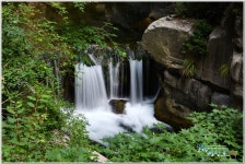 베스트갤러리 - 계곡속의폭포#1