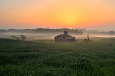 베스트갤러리 - 목장에일출