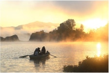 추천갤러리 - 일터 가는길