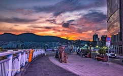 풍경갤러리 - 유라리광장 일몰경!