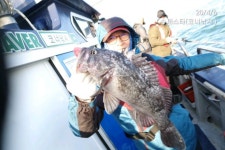 바다낚시 > 점주선장조황 > 광어는 7자에 가깝고, 우럭은 5자가 넘고(군산슈퍼스타)