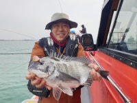 바다낚시 > 점주선장조황 > [화영호] 20.4.15. 무안 홀통 감성돔  조황