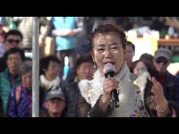 가을이품바 - 남이 못하는노래 대신 노래하며 식당에서 노래를 (4K) - DragTimes.com 가을이품바 - 남이 못하는노래 대신 노래하며... 