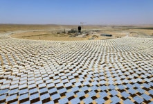 태양광에너지, 10년내 석탄-전기에너지 반 값