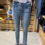 리바이스 여성 314 쉐이핑 스트레이트 청바지 19631-0145- 이랜드몰