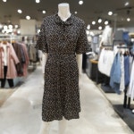 숲 잔꽃 리본 타이 원피스 OY4OPT2 NC경산점- 이랜드몰