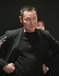 패션엔 :: 남자의 품위를 완성시켜 주는  송지오 옴므로 메이드인코리아 명품 남성복 도전 패션 디자이너/ 송지오 