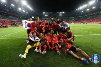 [EPL FOCUS] 맨유 공격진, '나 떨고있니?'... 경쟁 심화 - 풋볼리스트