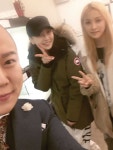 가생이닷컴>팬빌리지 > 카라 > 슈퍼바우(애견샵??)에서 규리, 지영 사진.