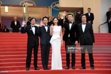 가생이닷컴>커뮤니티 > 잡담 게시판 > 버닝 Burning - The 71st Annual Cannes Film Festival