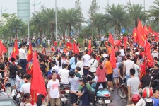 가생이닷컴>커뮤니티 > 잡담 게시판 > 베트남 환영인파