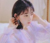 가생이닷컴>커뮤니티 > 방송/연예 게시판 > 아이즈원 더스타 7월호 은비 사쿠라 채원 스캔