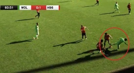 가생이닷컴>커뮤니티 > 축구게시판 > 해부학관점 상체 벨렌스 김민재와 반다이크 공통점(ft. 정은사)