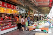 경기도 수원 가볼만한곳 - 수원화성 성곽안에 있는 지동시장 | 여행이야기 | 추천여행 | 경기관광플랫폼