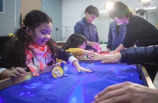 복사골문화센터 갤러리에서 “모래아트 체험전” 진행 < 포토뉴스 < 사람들 < 문화 < 기사본문 - 글로벌뉴스통신GNA 복사골문화센터 갤러리에서... 