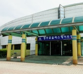 ‘청주 인라인 롤러경기장’어린이날무료 개방 < 포토뉴스 < 문화종합 < 문화 < 기사본문 - 글로벌뉴스통신GNA ‘청주 인라인 롤러경기장’... 