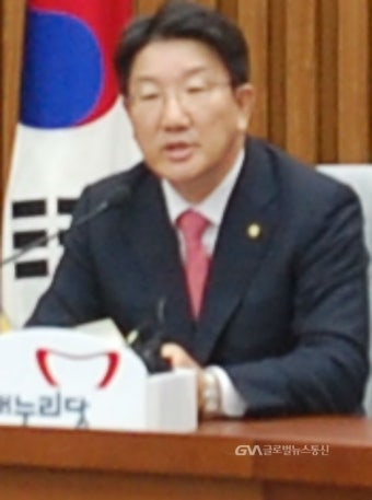 권성동 의원