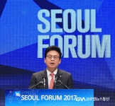 [GNA 포토] 정우택, 소프트 인프라가 더욱 중요 - 글로벌뉴스통신GNA [GNA 포토] 정우택, 소프트 인프라가 더욱 중요