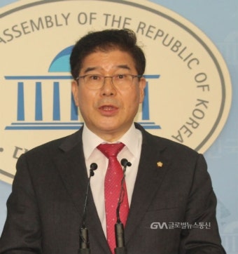 초재선 한국당 의원, 