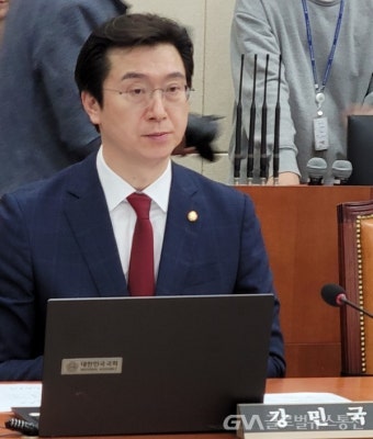 野단독, 가맹사업법·민주유공자법 본회의 직회부 의결 - 글로벌뉴스통신GNA 野단독, 가맹사업법·민주유공자법 본회의 직회부 의결