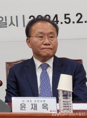 與, 전국위 황우여 비대위원장 임명 - 글로벌뉴스통신GNA 與, 전국위 황우여 비대위원장 임명
