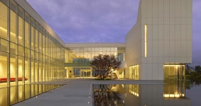 강릉시립미술관 솔올 - 강릉시립미술관