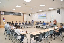 사진으로 보는 의정 > 의정활동 > 공주시 의회  사진으로 보는 의정 > 의정활동 >