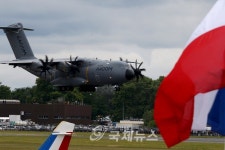 파리에어쇼, 에어버스 A400 군용기