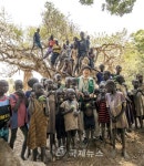 디자이너 이광희, 희망의 망고농장 10만여 평 증여 받아 \