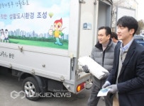 용인도시공사 김한섭 사장, 종량제 배송업무 체험