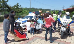 군산서, 특수교육 어린이집 방문 이색 맞춤형 교통홍보