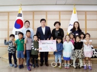 용인시립어린이집 원아 원숭이저금통…개미천사기부운동 동참