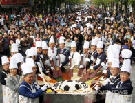 [포토] 비빔퍼포먼스 풍남문광장 팔달로에서 열려