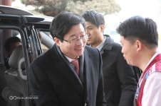 푸디스트(주) 수원중앙병원 요양센터점 | 염태영 수원시장, 설 앞두고 중앙요양원 방문