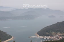 미륵산에서 바라보는 한려해상 다도해의 위엄