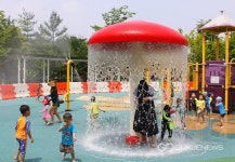 불볕더위 이기는 물놀이