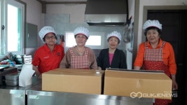 [S영상] 차태현 공효진 김수현 아이유, 간략한 캐릭터 소개 (프로듀사 제작발표회)