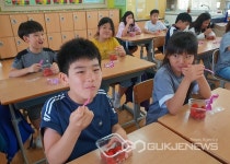 서산시, 초등 돌봄교실에 과일간식 지원 호응