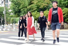 부산 동양중학교, 11일 교복 대신 사복 입는 날 운영